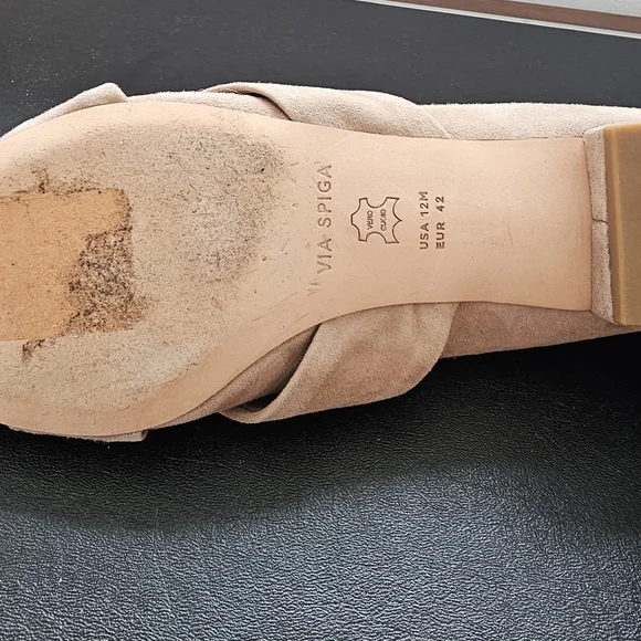 Via Spiga Tan Flats with Decorative Knot - Picture 5 of 5
